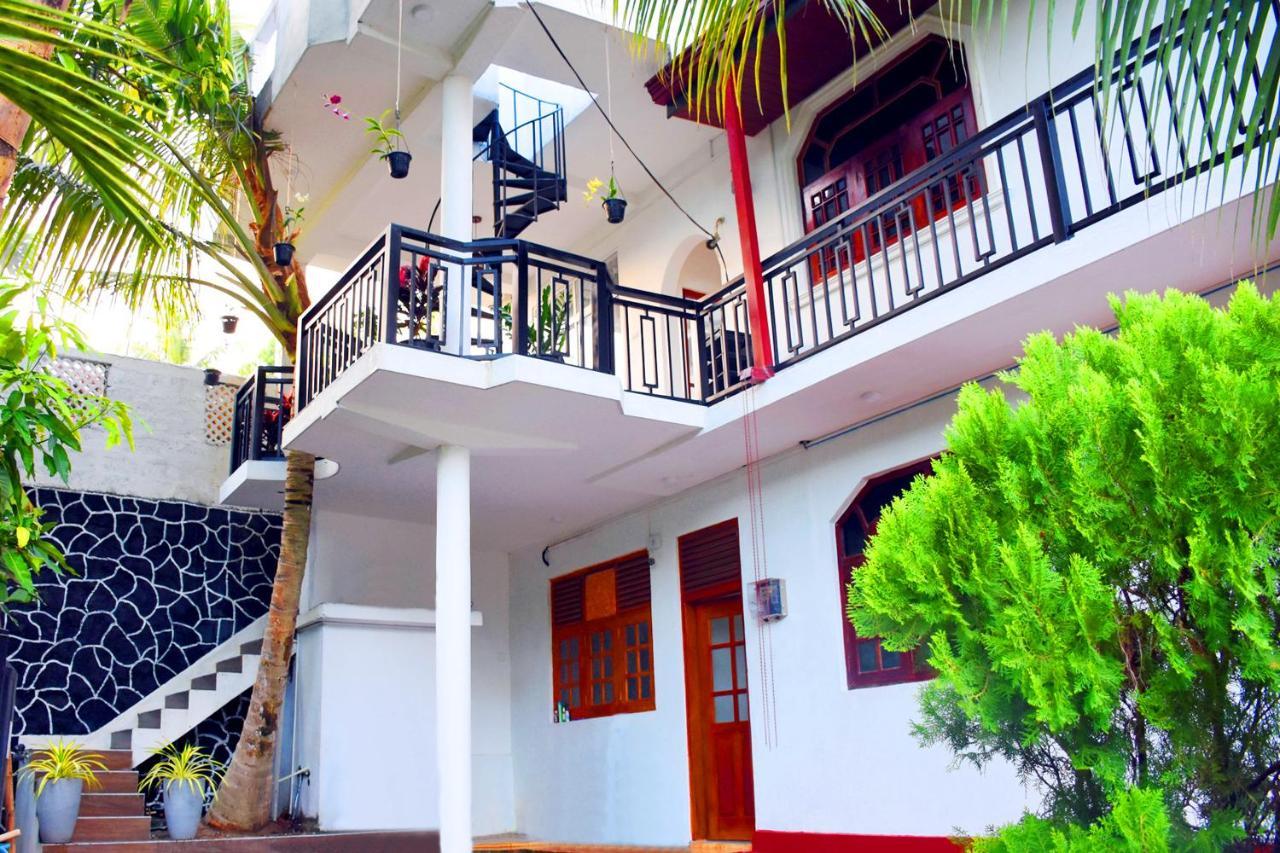 Indunil Place Hiriketiya Dikwella Extérieur photo